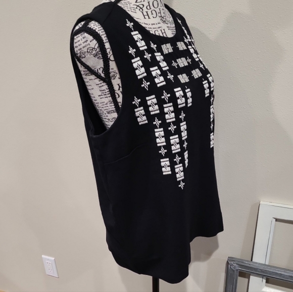 Madewell 1937 Stitch Frame Womens SZ Med. Ponte Knit Embroidered Tank - Picture 4 of 10